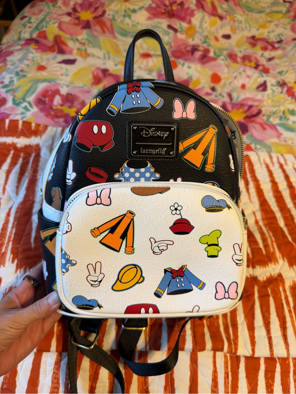 Loungefly Backpack Mickey and friends